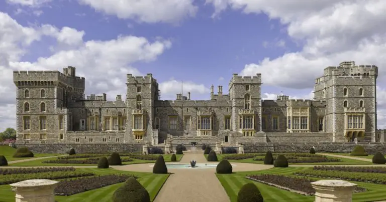 World’s Oldest Inhabited Castle, Windsor Castle