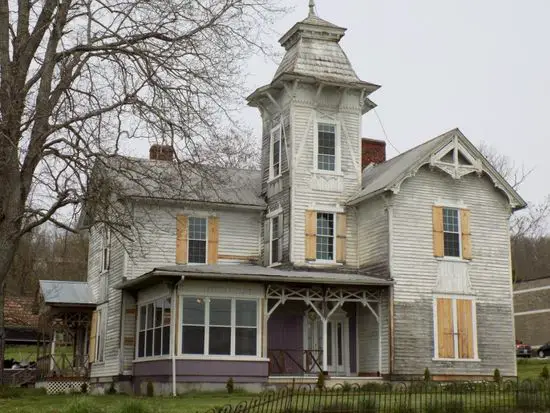 Off market. Wow! Over One Acre Abandoned 1865 Mansion in Virginia Sold For Only $139,900