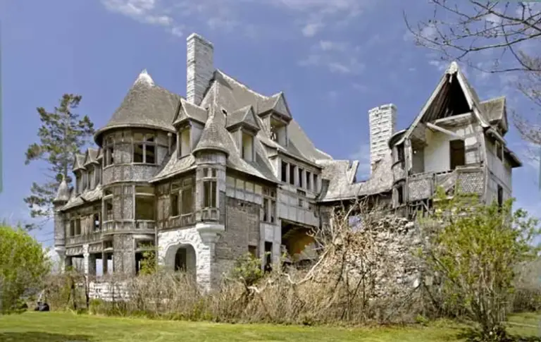 Abandoned Gilded Age Villa on 6.9 Acres of Private Island Finds Buyer After Years! Photos Inside!