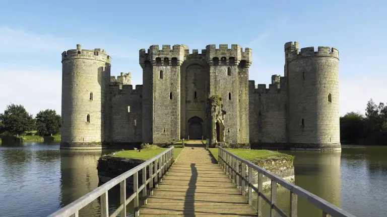 The Abandoned Bodiam Castle: A Glimpse into History and Mystery