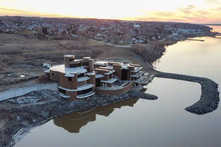 Inside The Peter Grant Mansion, Canada’s Biggest Abandoned House