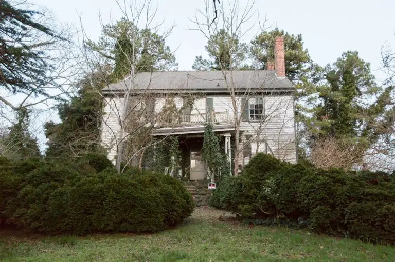 Secrets Of A Confederate Colonel’s Abandoned Dream Home