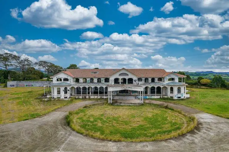 Beautiful Abandoned Mansions For Sale Right Now