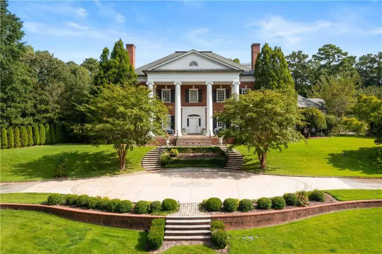 Mariah Carey’s 4.2 Acre Atlanta Estate Reduced to $5.49M