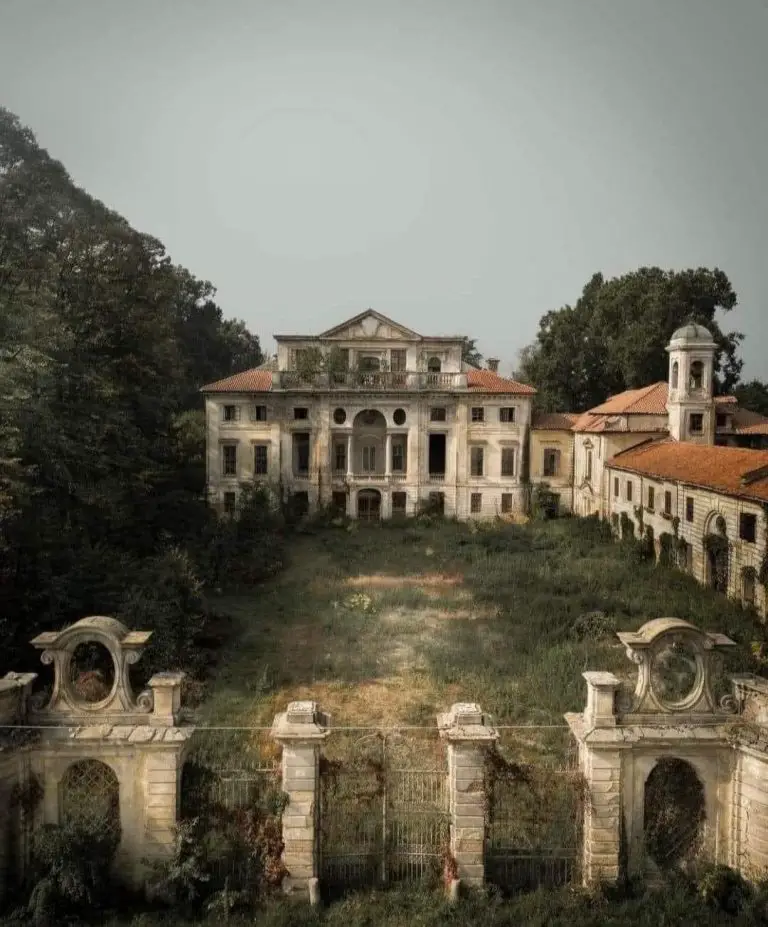 Villa Carpeneto – Italy’s Abandoned National Monument