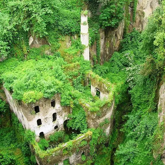 Abandoned Since The 1940s – Italy’s Iconic Valley of Mills