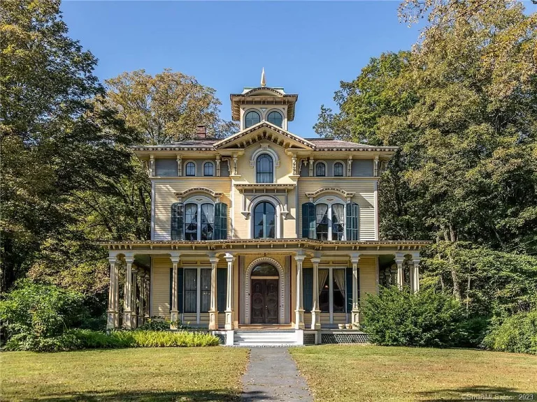 Historic 1866 Philip Chapin House Reduced to $595,000 in New Hartford, Connecticut