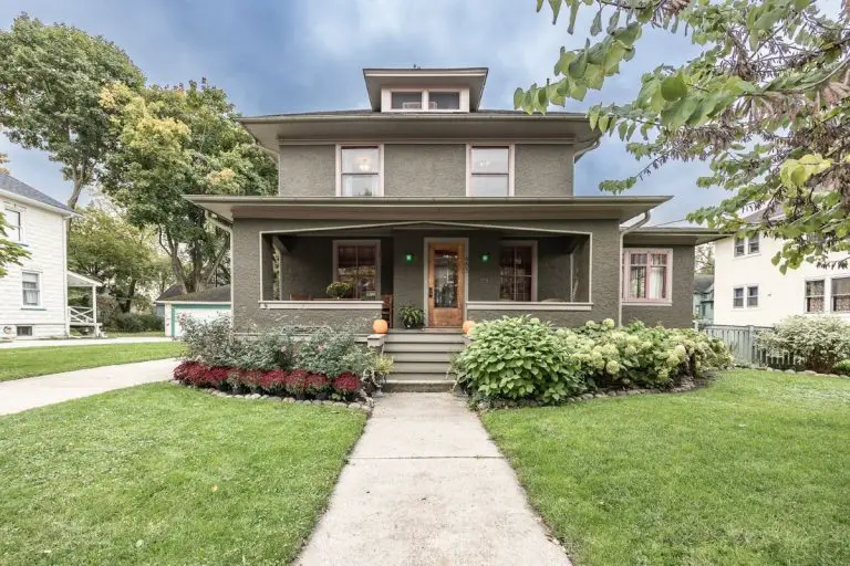 Enchanting 1910 American Foursquare For $299,000