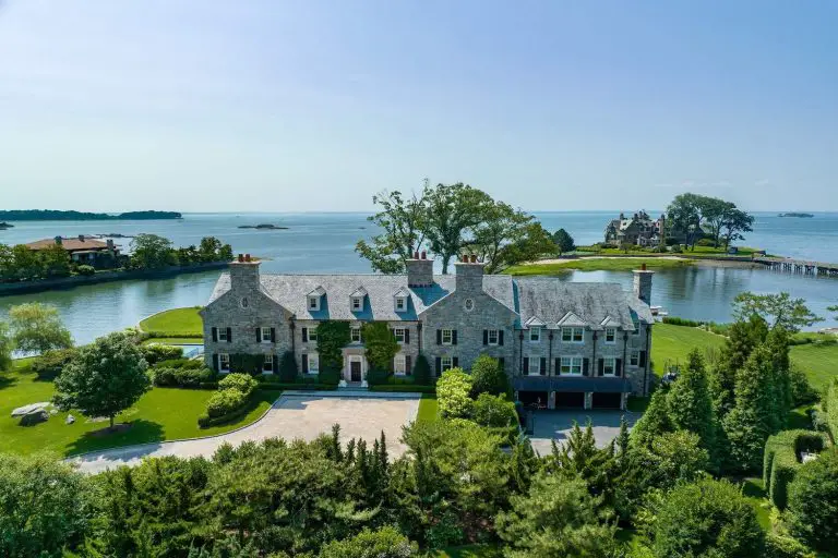 Coastal Stone Georgian Colonial Reduced to $51.9 Million in Greenwich, Connecticut