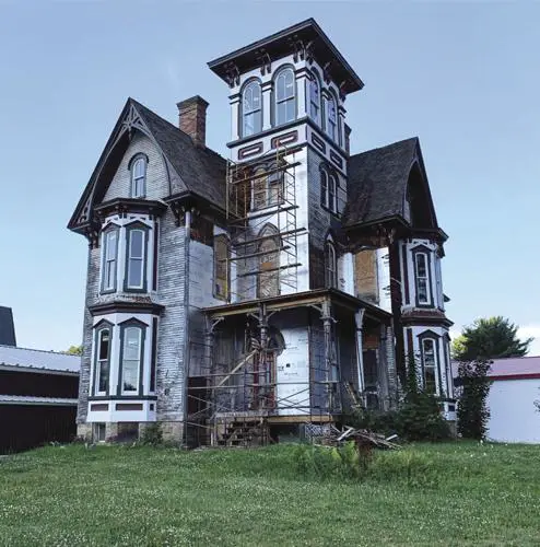 Abandoned F.W. Kпox Villa In Coudersport, Pennsylvania