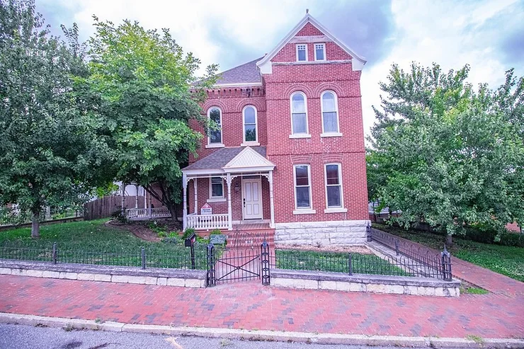 1875 Missouri Sheriff House With Million Dollar Renovation For $350,000!