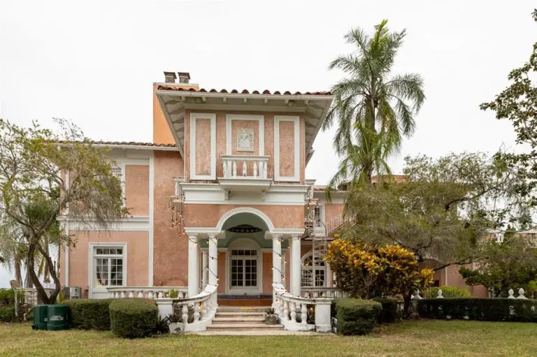 Step Inside Cereal King William Kellogg’s Abandoned Mansion Doomed To Demolition