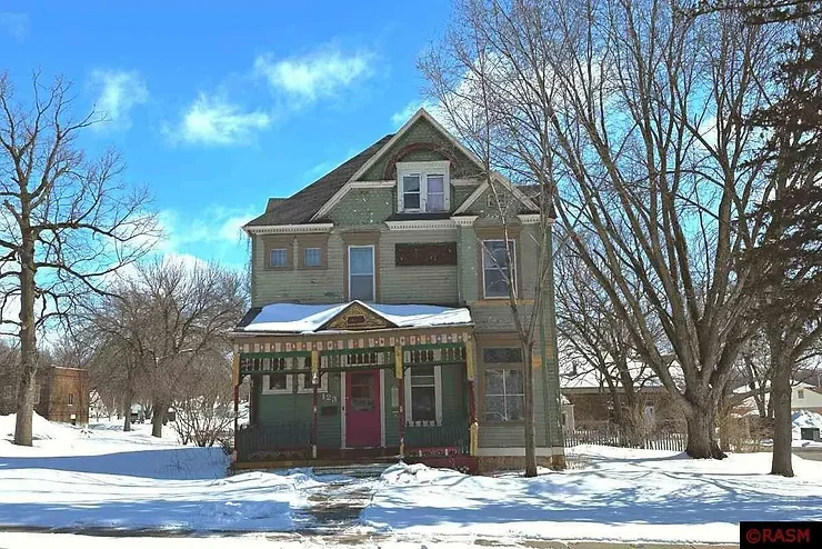 1894 MN Classic Victorian With Incredible Original Woodwork On Sale For Only $74,900!