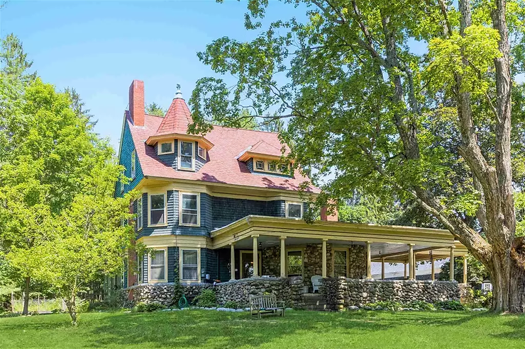 1897 “Mont Vernon’s Grandest Home” The Isola Mansion, With 8 Acres On Market For $699,900!