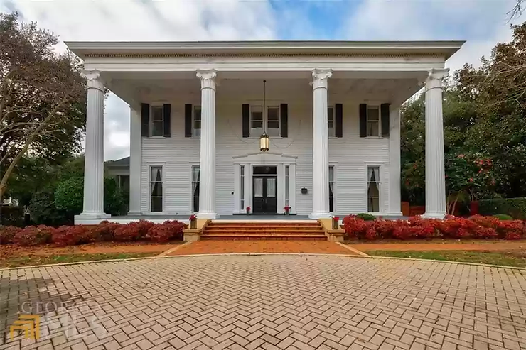 20,000 Sq Ft Georgia “Oak House” With Dining Room For 28 Guests On Sale For $2.995 Million!