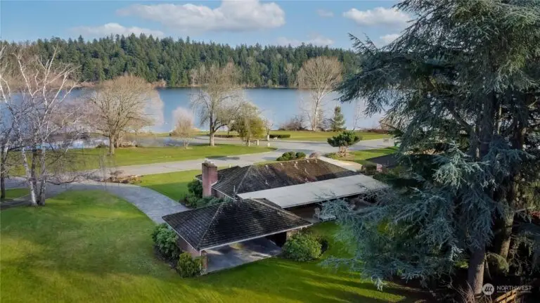 Step Into Timeless Elegance with Lake Washington Panorama | 5003 Lake Washington Blvd S