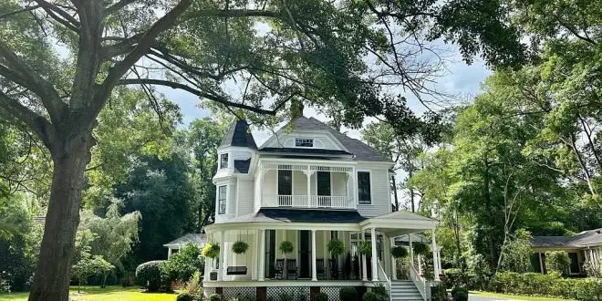 817 S Hansell St, Thomasville, GA 31792