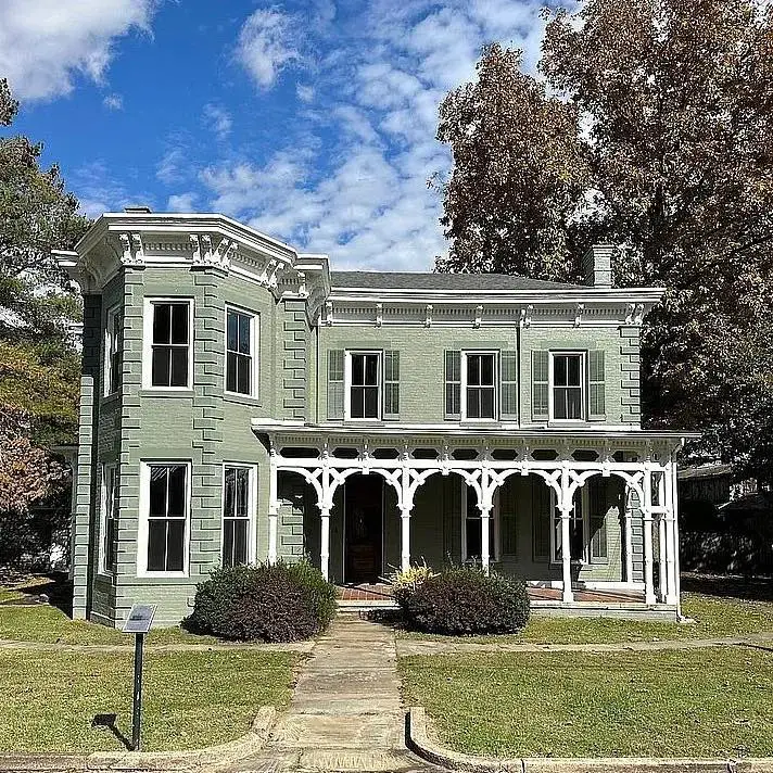 That staircase! Riverfront property! Over an acre in Kentucky. $199,000