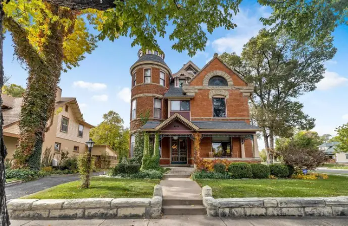 Historic 1900 Queen Anne Victorian  in Pueblo, Colorado For $747,500!