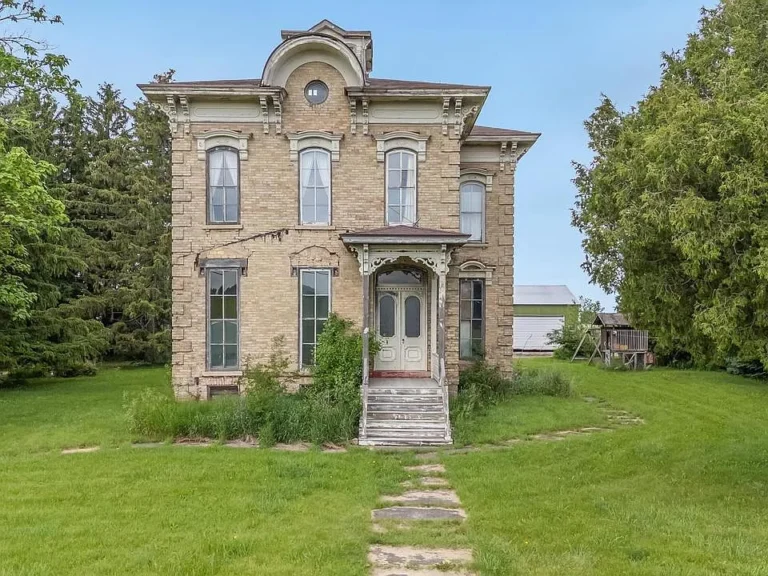 4760 State Road 91, Oshkosh, Wisconsin 54904
