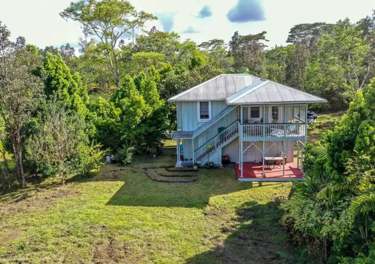 Hawaii Time!! Circa 1940 Over 1 Acre For Just $325,000!