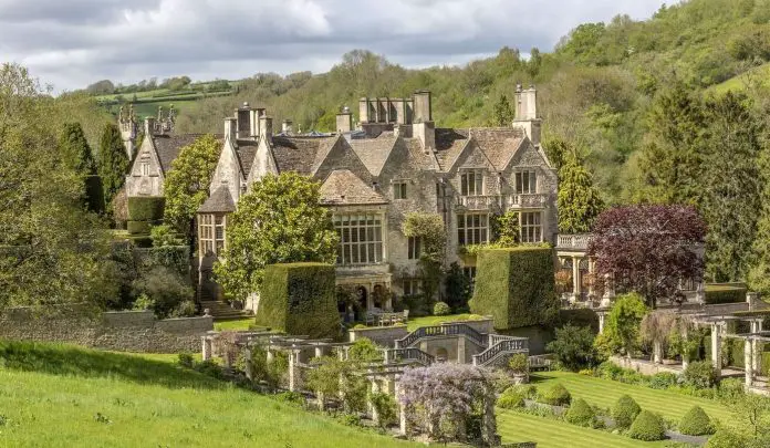 Grade I listed St Catherine’s Court on 14 Acres—For £12.5 Million in England