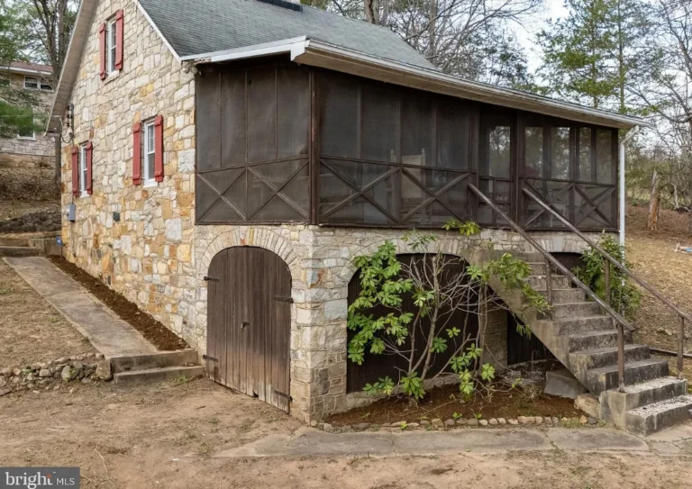Look inside! So cool! C. 1939. One acre in Virginia. $279,900
