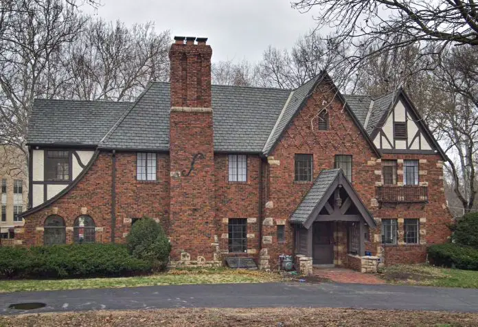 Before & After: Circa 1930 Brick Tudor Revival Modernized in the Midwest