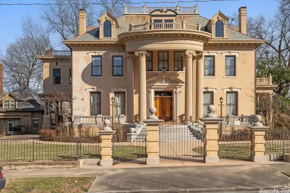 The Hotze House Built By Renowned Architect Charles L. Thompson For $1,350,000