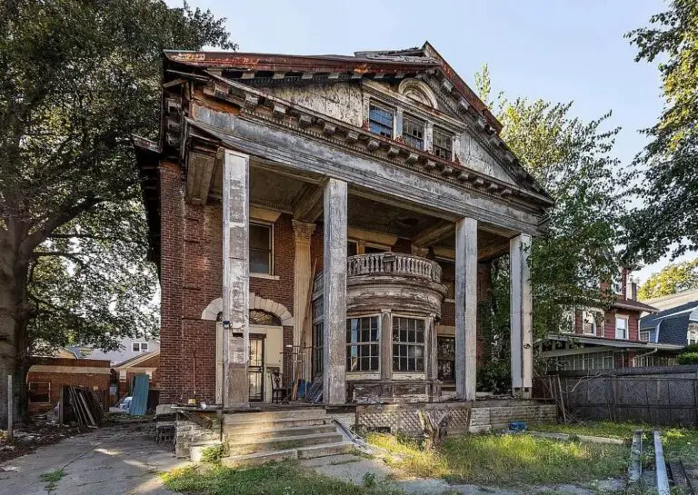 Circa 1899 George Van Ness House in New York For $2,595,000!