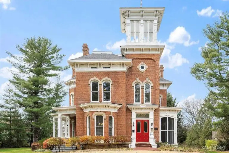 Historic 1874 Italianate Victorian Asks $547,000 in Oregon, Illinois