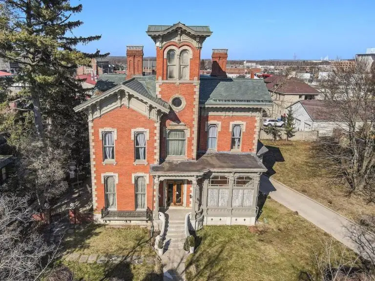 $610K Historic Kalamazoo Mansion: 6,606 SqFt, Elevator & Rooftop Cupola!
