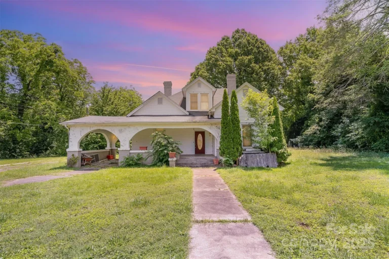 $140,000. Fixer upper alert! C. 1905. One acre in North Carolina.