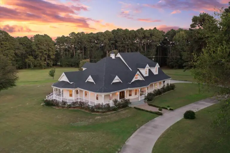 Reduced Price! Victorian-Style Home On 50.08 Acres For $1,250,000 In Carthage, Texas!