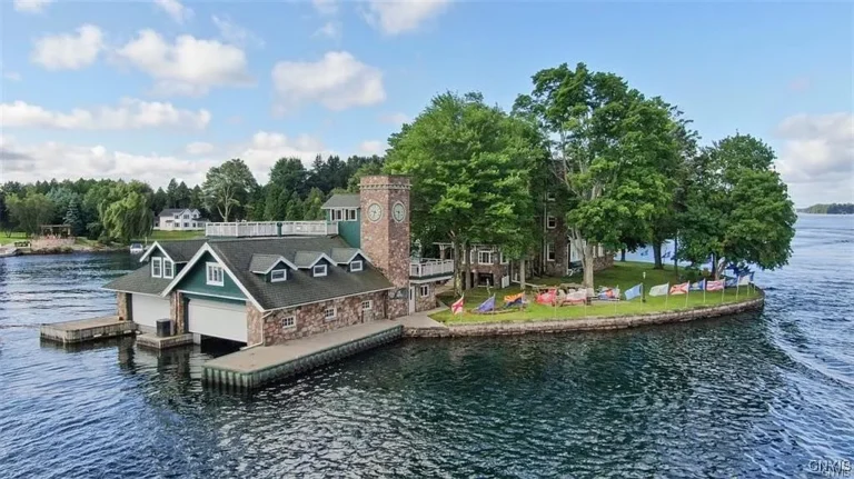 Check out that boathouse!! C. 1905 Arts & Crafts estate in New York.