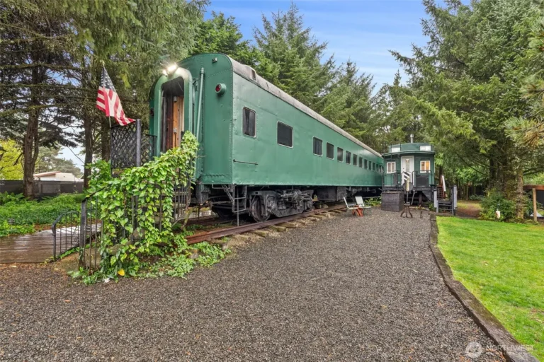 Check out the ceilings!! Restored 1945 Pullman train car in Washington. $780,000.
