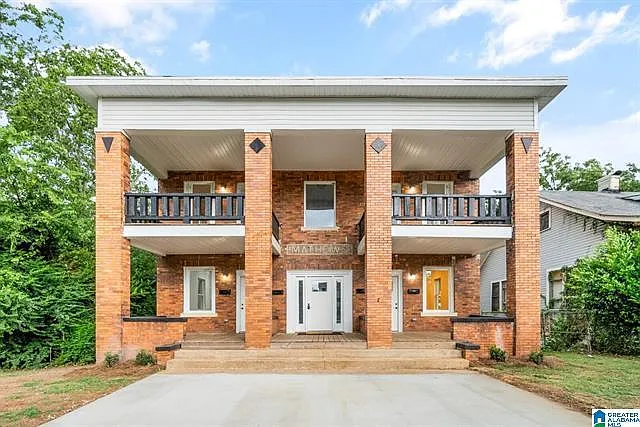 Check out the kitchen! Modern appliances in a classic 1935 home. $1,000/mo.