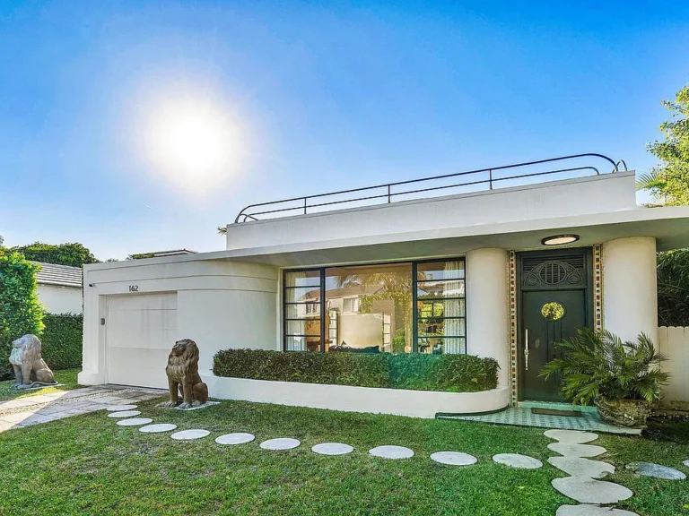 Stunning designer renovation! C. 1940 in Palm Beach. $8,895,000.