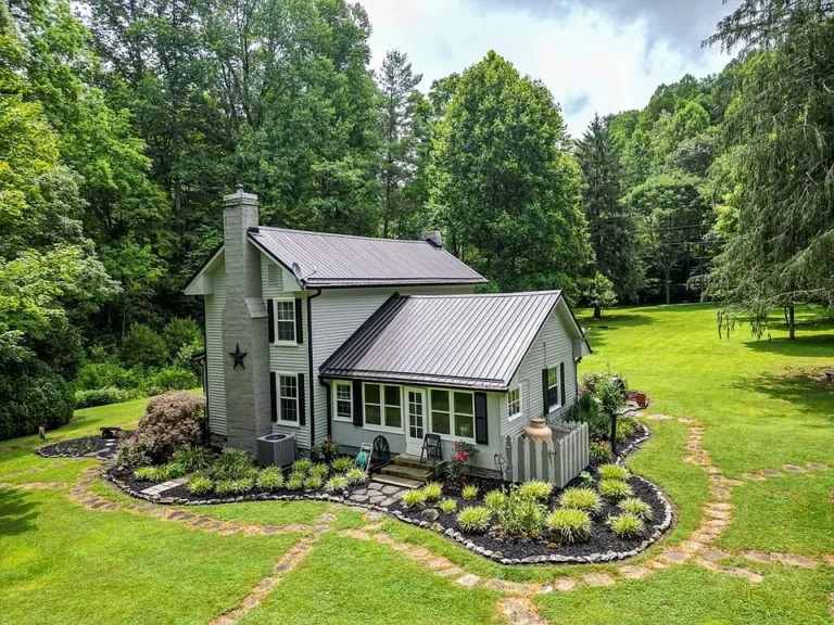 Pretty poplar floors and a flowing creek! 2.6 acres in Virginia. $299,000.