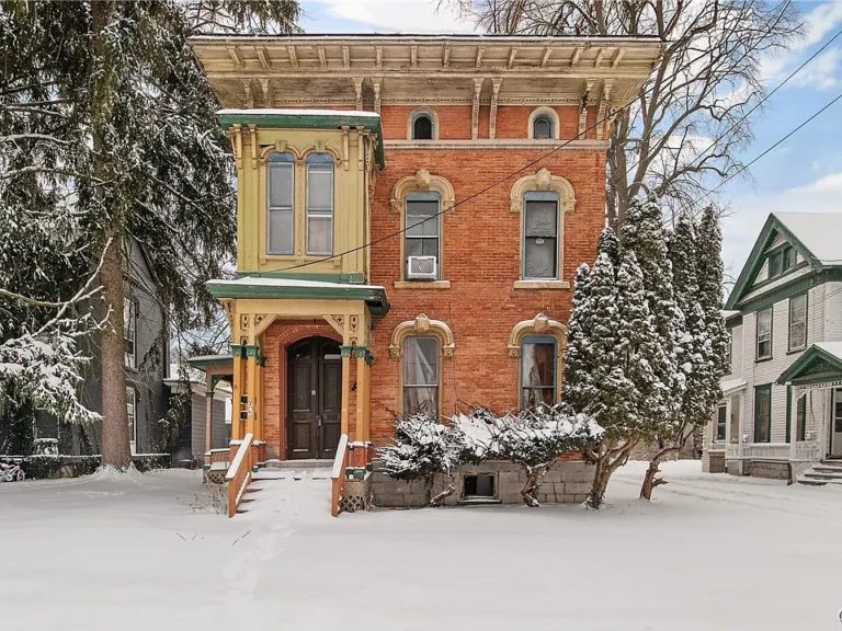 Beautiful woodwork and high ceilings! C. 1880 in New York. $150,000.