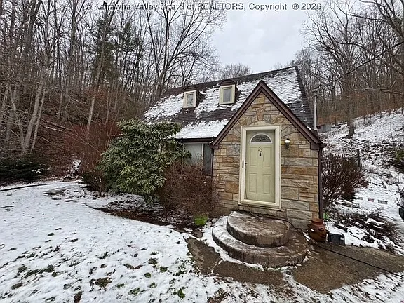 Beautiful stone cottage! 19 private acres in West Virginia. $193,000.