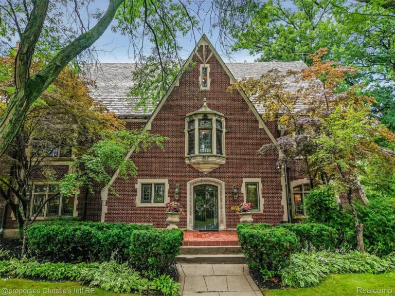 Beautiful woodwork! Great pool! C. 1928 in Michigan. $1,550,000.