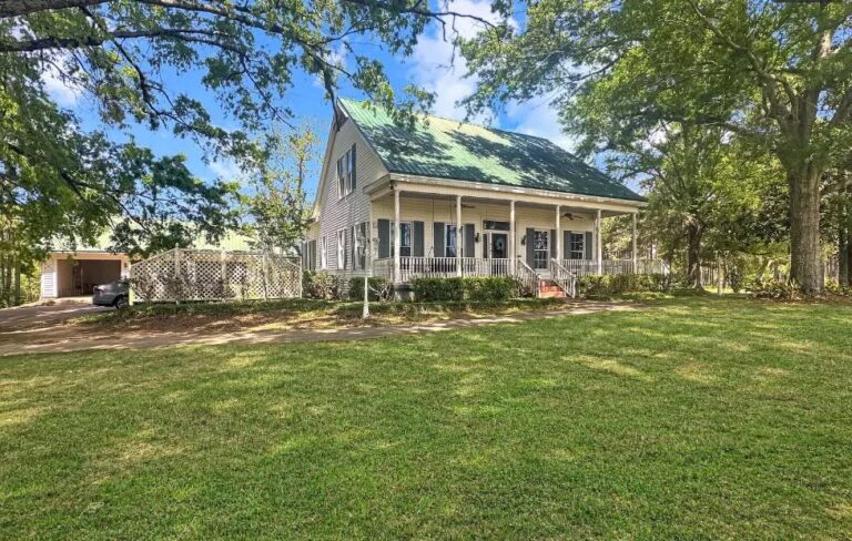 Price cut! Tree-filled acres! Circa 1890 in Mississippi now for $199,900.