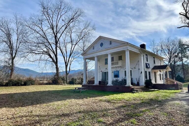 Diamond in the Rough! Five riverfront acres in Tennessee for just $349,000!