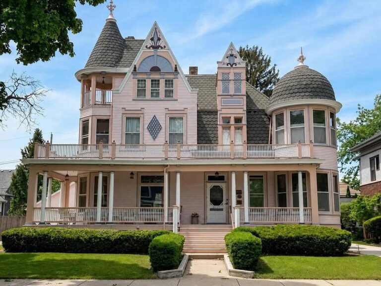 $799,900! Love the woodwork! Definition of grand! C. 1890 in Wisconsin.