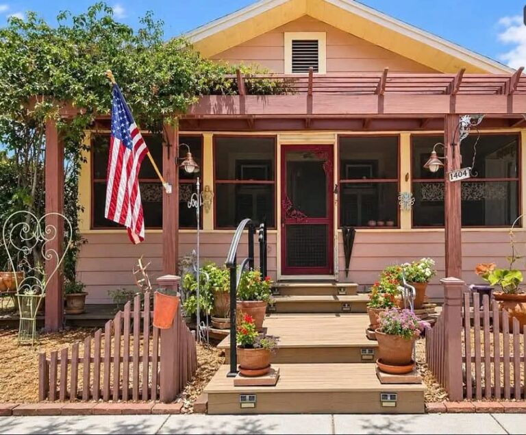 $249,900! The Rose Cottage! Look inside! Circa 1925 in Florida.