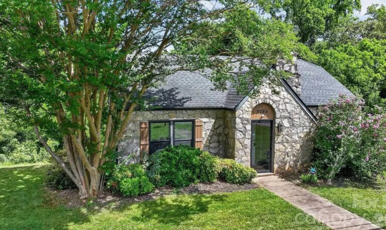 Stone house! $241,000! Love the back deck! Circa 1945 in North Carolina.