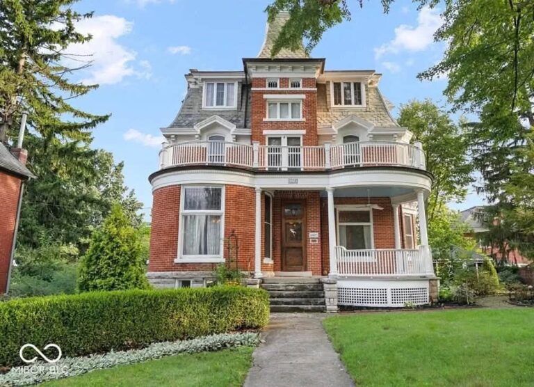 $375,000! Just wow! Victorian architecture! Circa 1875 in Indiana.