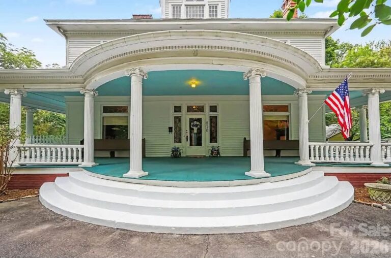 $675,000!! Dream porch! The Thomas C. Lee House! Circa 1914 in North Carolina.
