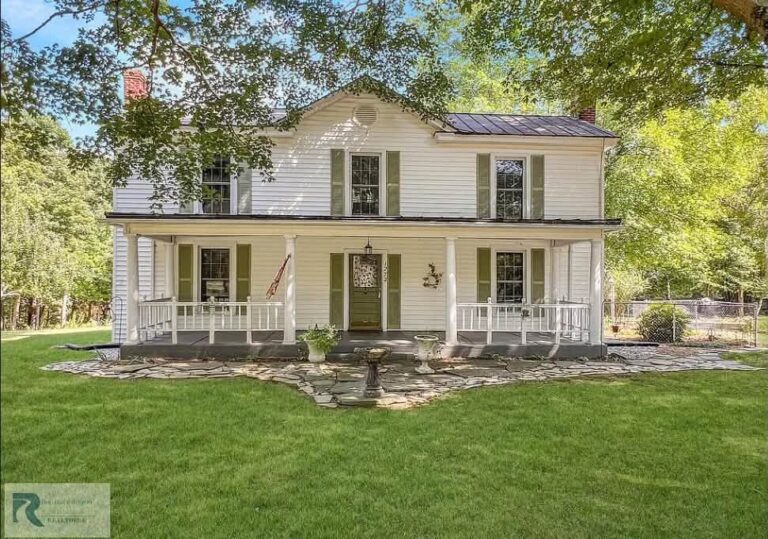 $350,000!! Very pretty! On almost three acres! Circa 1917 in Virginia.